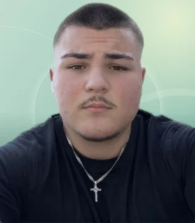 Profilfoto von Patrick aus Weilerswist. Berufswunsch: Lagerhelfer/in. Branche: Logistik, Transport, Verkehr und Verkauf, Handel.