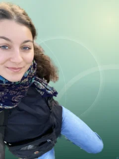Profilfoto von Roma aus Leipzig. Berufswunsch: Babysitter/in. Branche: Design, Musik, Tanz, Schauspiel.