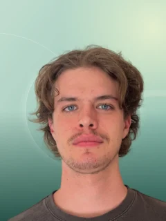 Profilfoto von Sebastian aus Erlangen. Berufswunsch: Barkeeper/in und Kellner/in. Branche: Gastronomie, Hotellerie, Tourismus.