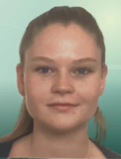 Profilfoto von Julia aus Berg. Berufswunsch: Fachkraft – Gastgewerbe. Branche: Gastronomie, Hotellerie, Tourismus.