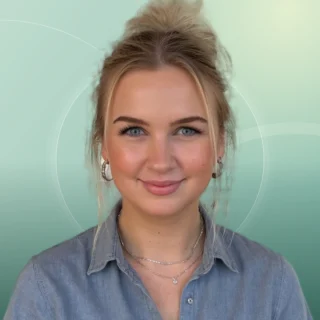 Profilfoto von Eileen aus Dresden. Berufswunsch: Assistent/in – Technische Kommunikation und Dokumentation und Bürohelfer/in. Branche: Kundenservice und Management.