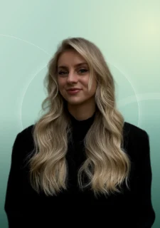 Profilfoto von Lena aus München. Berufswunsch: Business-Development-Manager/in. Branche: Beratung, Consulting und Events, Messen, Promotion.
