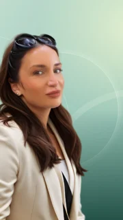 Profilfoto von Zeynep aus Ludwigshafen am Rhein. Berufswunsch: Bürohelfer/in und Helfer/in - Verkauf. Branche: Verkauf, Handel.