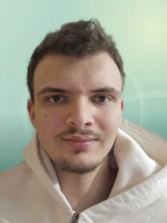 Profilfoto von Yasin aus Gersthofen. Berufswunsch: Empfangsmitarbeiter/in. Branche: Wirtschaft, Sekretariat.