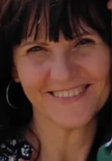 Profilfoto von Zamfir aus Bains Pizza Service. Berufswunsch: Assistent/in – Produktdesign. Branche: Textilien, Bekleidung, Leder.