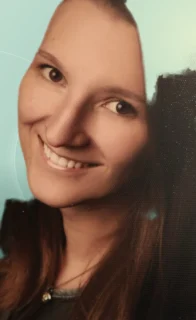 Profilfoto von Nadine aus Nienhagen. Berufswunsch: Abfüller/in. Branche: Lebensmittel, Getränke.