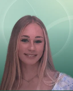 Profilfoto von Lea aus Ditzingen. Berufswunsch: Gastronomische/r Assistent/in. Branche: Gastronomie, Hotellerie, Tourismus.