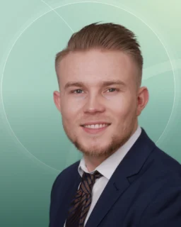 Profilfoto von Nik aus St. Augustin. Berufswunsch: Büroleiter/in – Handwerk und Elektroniker/in – Energie- und Gebäudetechnik. Branche: Reinigung, Facility Management und Sales, Vertrieb.