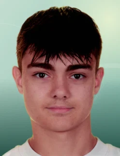 Profilfoto von Julian aus Bottrop. Berufswunsch: Lieferfahrer/in. Branche: Verkauf, Handel.
