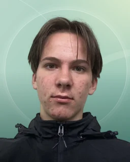 Profilfoto von Lukas aus Ebersberg. Berufswunsch: Architekt/in. Branche: Haushalt, Babysitting.
