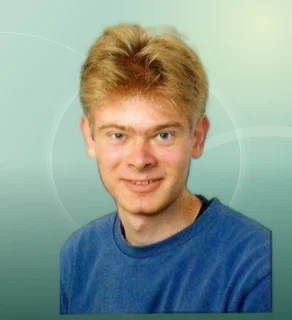 Profilfoto von Philipp aus Stuttgart. Berufswunsch: 3D-Designer/in und Analytiker/in – Chemie. Branche: Design, Musik, Tanz, Schauspiel und Holz, Papier.