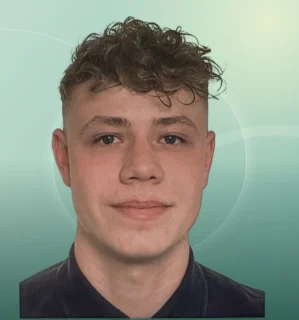 Profilfoto von Gino aus Oer-Erkenschwick. Berufswunsch: Schutz-und Sicherheitsfachkraft. Branche: Schutz, Ordnung, Sicherheit.