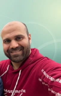 Profilfoto von Ahmad aus Offenbach am Main. Berufswunsch: Fachberater/in - Vertrieb. Branche: IT, Informatik, Programmierung.