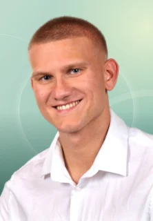 Profilfoto von Arwid aus Bramsche. Berufswunsch: Produktionshelfer/in. Branche: Logistik, Transport, Verkehr.