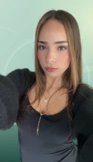 Profilfoto von Jülide aus Alfeld (Leine). Berufswunsch: Catering-Hostess / Host und Empfangs-Hostess / Host. Branche: Events, Messen, Promotion.