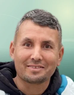 Profilfoto von Hossein aus Simbach. Berufswunsch: Reinigungskraft. Branche: Reinigung, Facility Management.