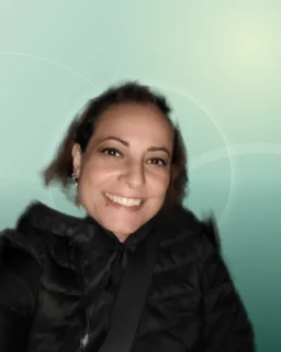 Profilfoto von Nadine aus Eggenstein-Leopoldshafen. Berufswunsch: Empfangsmitarbeiter/in und Kassierer/in. Branche: Beratung, Consulting und Bildung, Pädagogik.