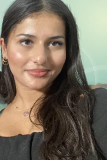 Profilfoto von Fatouma aus Weißenthurm. Berufswunsch: Babysitter/in und Club- & Gastro-Promoter/in. Branche: Gastronomie, Hotellerie, Tourismus.