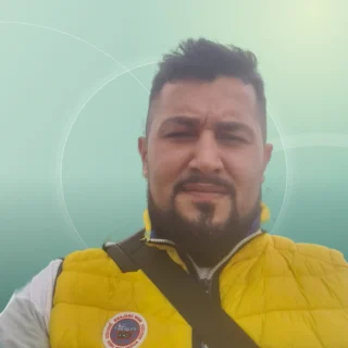 Profilfoto von Furkan aus Rüsselsheim am Main. Berufswunsch: Fahrer/in. Branche: Logistik, Transport, Verkehr.