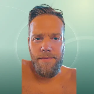 Profilfoto von Dennis aus Schwelm. Berufswunsch: Fahrer/in. Branche: Logistik, Transport, Verkehr.