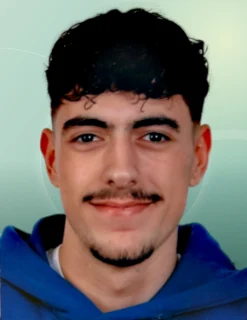 Profilfoto von Koray aus Baden-Baden. Berufswunsch: Automobilkaufmann/-frau. Branche: Logistik, Transport, Verkehr und Verkauf, Handel.