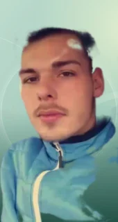 Profilfoto von Etienne aus Kamp. Berufswunsch: Lagerist/in. Branche: Logistik, Transport, Verkehr.