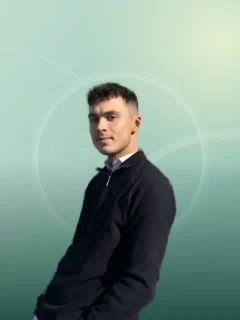 Profilfoto von Julian aus Marburg. Berufswunsch: Warenverräumer/in. Branche: Management und Marketing, Werbung.