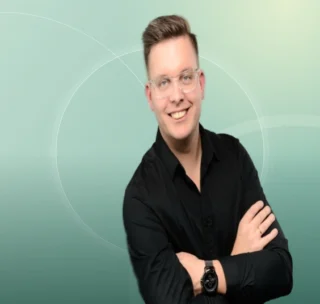 Profilfoto von Thomas aus Delmenhorst. Berufswunsch: Anwendungsberater/in. Branche: Kundenservice.