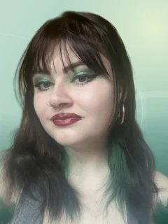 Profilfoto von Laura aus Haintchen. Berufswunsch: Sozialassistent/in. Branche: Bildung, Pädagogik.