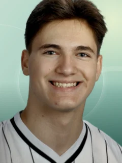 Profilfoto von Ruslan aus Schönebeck (Elbe). Berufswunsch: Fitnesstrainer/in und Physiotherapeut/in. Branche: Logistik, Transport, Verkehr.