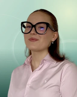Profilfoto von Raphaela aus Illertissen. Berufswunsch: Textil- und Modeschneider/in. Branche: Design, Musik, Tanz, Schauspiel.