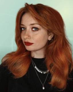 Profilfoto von Daisy aus Jüterbog. Berufswunsch: Artist/in und Managementassistent/in. Branche: Projektmanagement und Design, Musik, Tanz, Schauspiel.