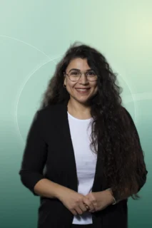 Profilfoto von Nesrin aus Holzwickede. Berufswunsch: Check-In Mitarbeiter/in. Branche: Management.