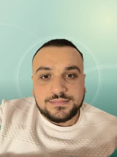 Profilfoto von Emiljan aus Wetzlar. Berufswunsch: Elektroniker/in – Informations- und Systemtechnik. Branche: IT, Informatik, Programmierung.