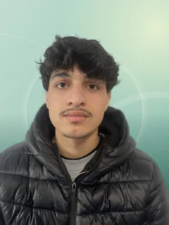Profilfoto von Abdulaziz aus Meckenbeuren. Berufswunsch: Schutz-und Sicherheitsfachkraft. Branche: Schutz, Ordnung, Sicherheit.