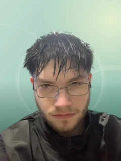Profilfoto von Lucas aus Schöningen. Berufswunsch: Lagerhelfer/in und Lagerist/in. Branche: Verkauf, Handel.