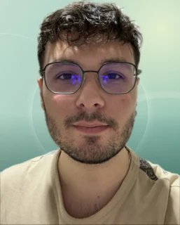 Profilfoto von Yigithan aus Immenstadt im Allgäu. Berufswunsch: Softwareentwickler/in. Branche: IT, Informatik, Programmierung.