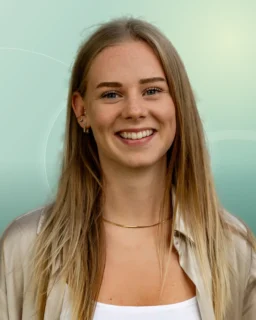 Profilfoto von Fabienne aus Nieder-Saulheim. Berufswunsch: Betriebsleiter/in – Gesundheitswesen/Freizeit/Fitness. Branche: Events, Messen, Promotion und Gastronomie, Hotellerie, Tourismus.