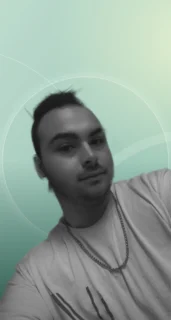 Profilfoto von Christian aus Bielefeld. Berufswunsch: Fahrer/in. Branche: Logistik, Transport, Verkehr.