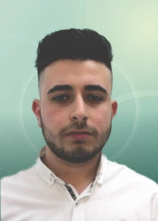 Profilfoto von Dogan aus Hadamar. Berufswunsch: Fachkraft – Schutz und Sicherheit und Fahrer/in. Branche: Produktion, Fertigung und Schutz, Ordnung, Sicherheit.