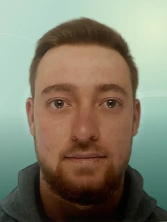 Profilfoto von Felix aus Neukirchen-Vluyn. Berufswunsch: Fahrer/in. Branche: Logistik, Transport, Verkehr und Medizin, Psychologie, Pflege.