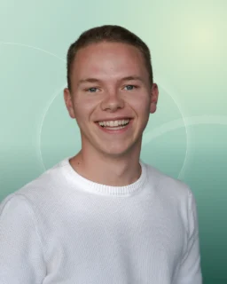 Profilfoto von Louis aus München. Berufswunsch: Industriekaufmann/-frau. Branche: Management und Wirtschaft, Sekretariat.