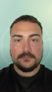 Profilfoto von Dmitry aus Siegen. Berufswunsch: Fachkraft – Schutz und Sicherheit. Branche: Schutz, Ordnung, Sicherheit.