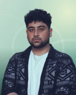 Profilfoto von Choran aus Duisburg. Berufswunsch: Beamt(er/in) – Wasser-, Schifffahrtsverwaltung (geh. techn. Dienst) und Binnenschiffer/in. Branche: Design, Musik, Tanz, Schauspiel und Events, Messen, Promotion.