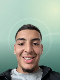Profilfoto von Yassin aus Franfkurt am Main. Berufswunsch: Berater/in und Elektroniker/in – Automatisierungstechnik (Industrie). Branche: IT, Informatik, Programmierung.