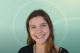 Profilfoto von Sarah aus München. Berufswunsch: Biologe/Biologin und Erntehelfer/in. Branche: Landwirtschaft, Garten.