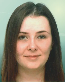 Profilfoto von Elina. Berufswunsch: Landwirtschaftliche/r Helfer/in und Produktionshelfer/in. Branche: Holz, Papier und Körperpflege, Hauswirtschaft, Hygiene.