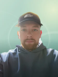 Profilfoto von Marc aus Göppingen. Berufswunsch: Alltagshelfer/in und Lieferfahrer/in. Branche: Bildung, Pädagogik und Kundenservice.