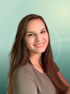 Profilfoto von Sarina aus Wertingen. Berufswunsch: Lagerhelfer/in und Warenverräumer/in. Branche: Gastronomie, Hotellerie, Tourismus und Lebensmittel, Getränke.