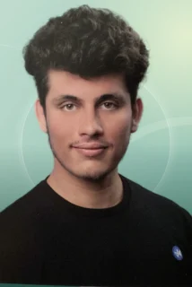 Profilfoto von Calvin aus Luckenwalde. Berufswunsch: Kassierer/in und Kommissionierer/in. Branche: Logistik, Transport, Verkehr und Verkauf, Handel.